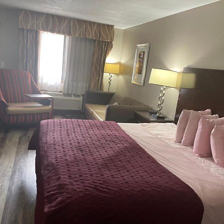 Royal Inn & Suites Mountain Grove 외부 사진