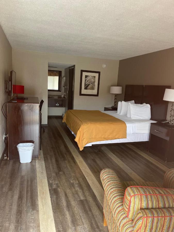 Royal Inn & Suites Mountain Grove 외부 사진